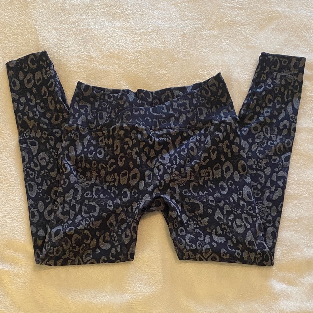 Leopard Print workout Leggings